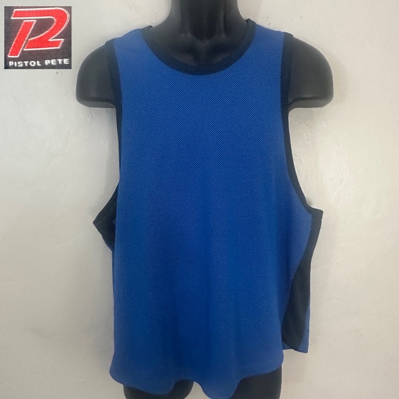 Pistol Pete Tank Top 21" armpit to armpit Gently worn Nylon / spandex No size - Picture 1 of 3